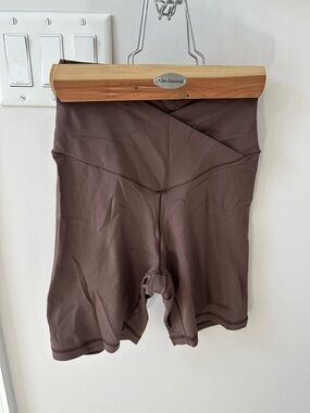 aerie High-Rise Brown Bike Shorts